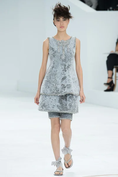 Look 44